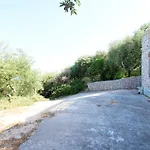 Holiday home Tra Gli Ulivi *
