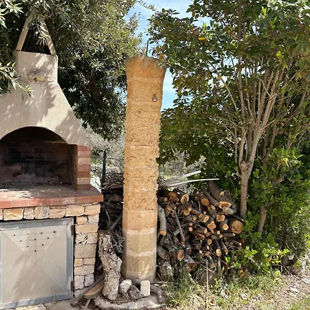 Tra Gli Ulivi בית נופש
